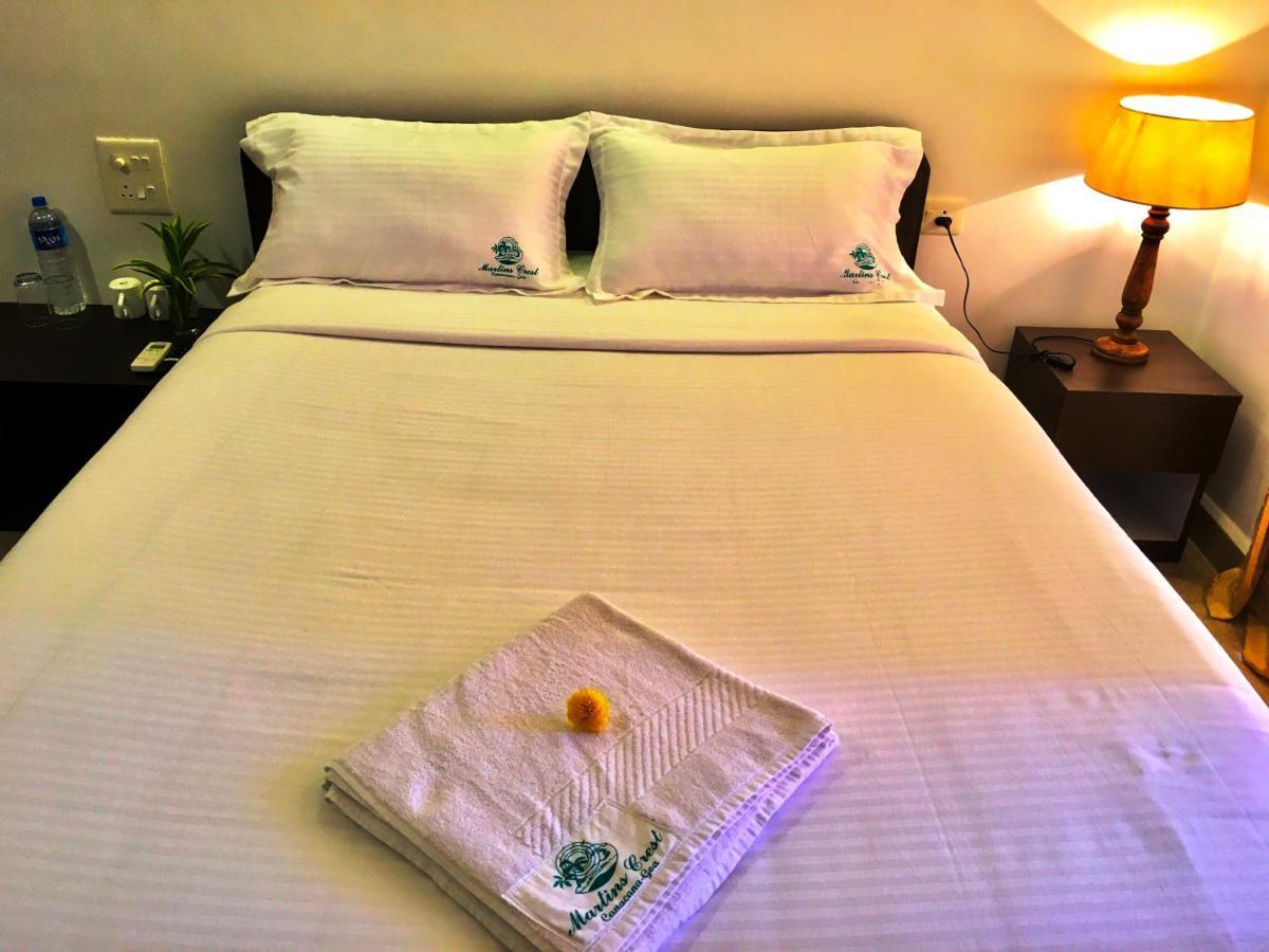 Martins Crest Hotel Patnem Beach Exterior photo