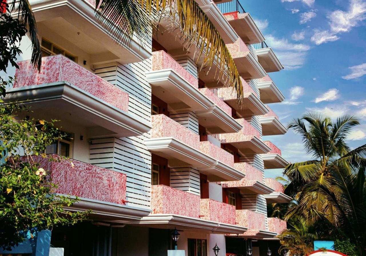 Martins Crest Hotel Patnem Beach Exterior photo